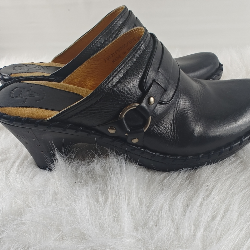 Frye Charlotte Ring Black Leather Mule Clogs size 9M - Picture 12 of 14